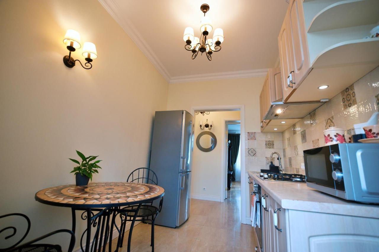 Exporta Nearby Old Town Apartment